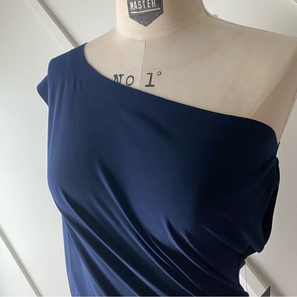 Norma Kamali Drop Shoulder Sleeveless Top - XXS - Picture 6 of 12